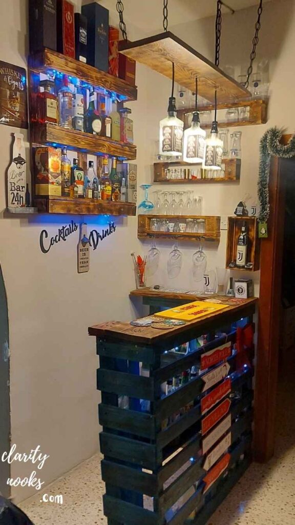 L-Shaped Corner Bar