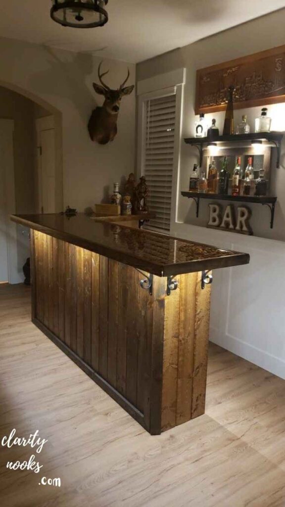 L-Shaped Corner Bar