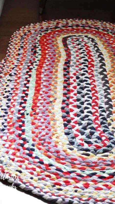 Braided Fabric Rug From Old T-Shirts